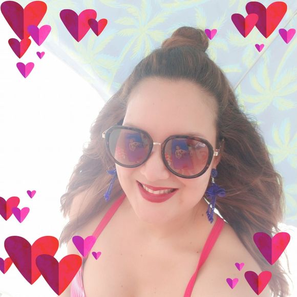 Meet your Posher, Hellen - Picture 1 of 1